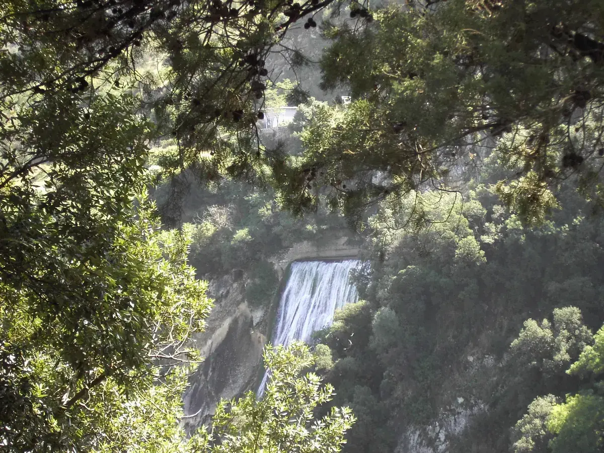 The big Aniene waterfall in Villa Gregoriana during a Tivoli tour from Rome